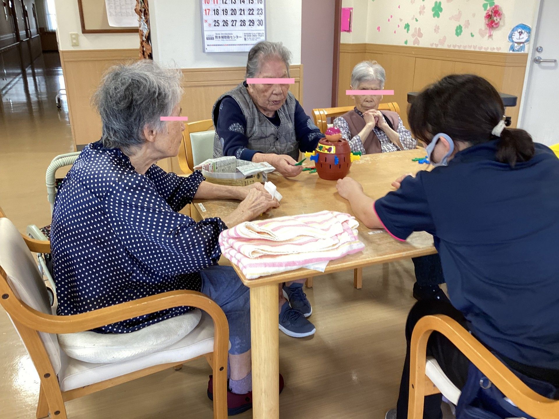 楽しげな交流の場