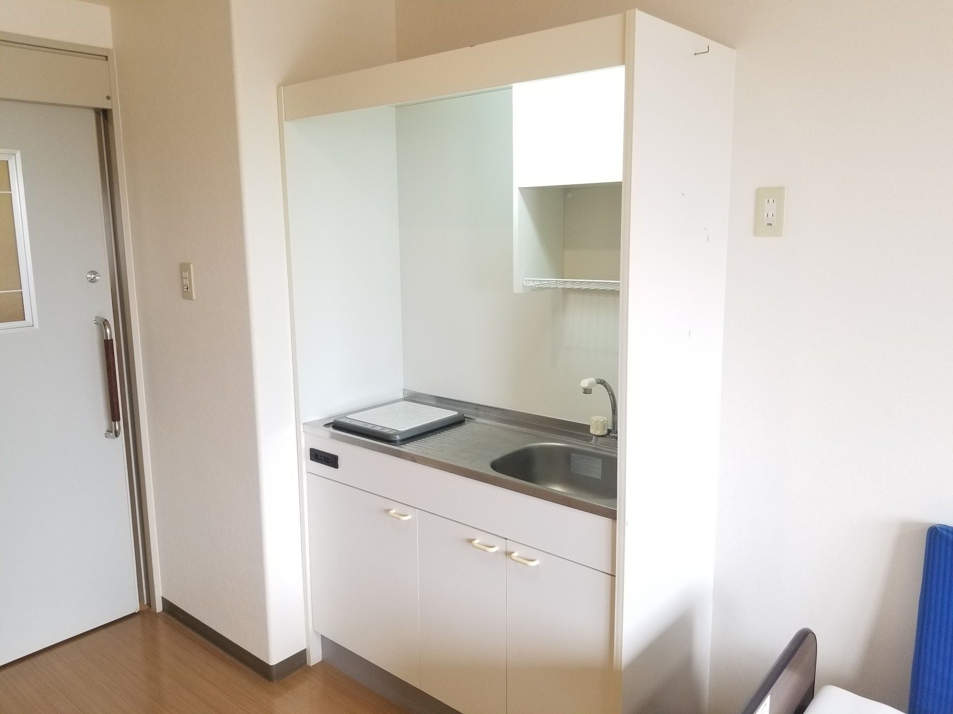 シンプルなキッチン