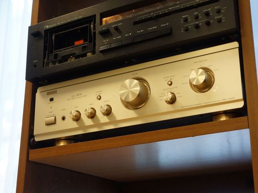 オーディオ機器