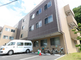緑豊かな閑静な外観