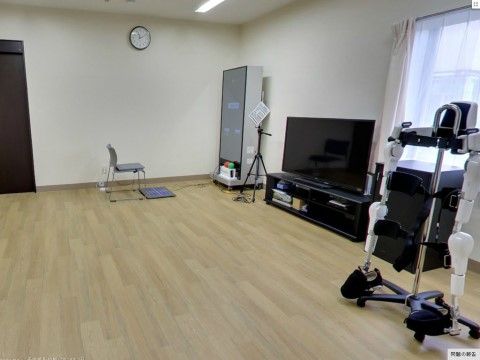 サービス付き高齢者向け住宅リハビリふくや高津館のリハビリ室。一人ひとりに合わせたリハビリメニューを作詞しておりますので、毎日を安心してお過ごし出来ます。