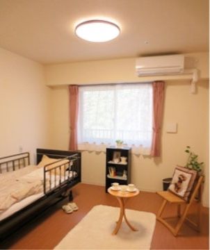 サービス付き高齢者向け住宅福寿はちおうじ美山の居室。居室は全て完全個室制となっておりますので、毎日をご自宅のようにお過ごし出来ます。