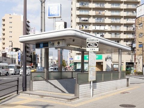 エイジ・ガーデン北加賀屋の周辺環境。公共交通機関を利用しての施設アクセスもが可能となっております。