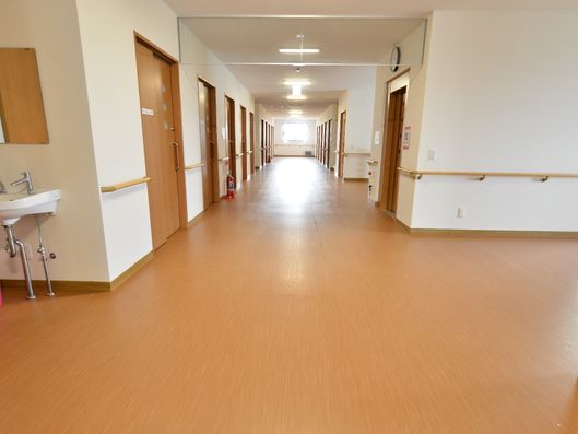 広い廊下