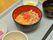 ボリュームたっぷりのご飯となっている。彩りがよくバランスの良いメニューである。栄養価が高く身体に優しい。