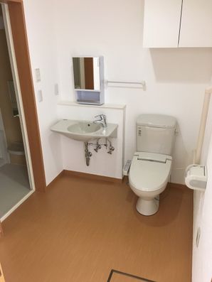 トイレ・洗面台
