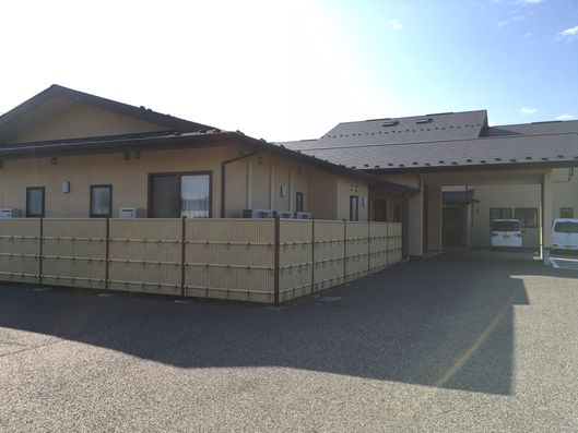 施設外観２