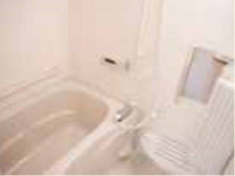 「住宅型有料老人ホーム ワールドステイ四ツ郷屋」の浴室。清潔感のある、浴室で、疲労を解消する。