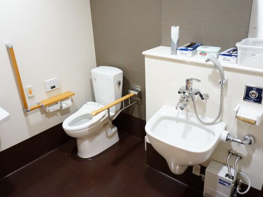 多機能トイレ