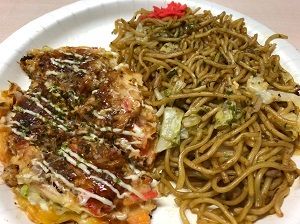 お好み焼きとソース焼きそばのセット