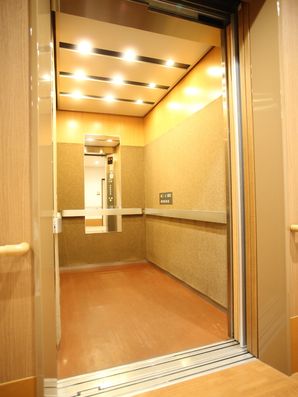 エレベーター