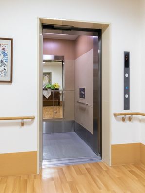 エレベーター