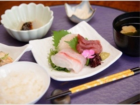 栄養バランスのとれた食事