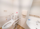 清潔で安全なトイレ設備