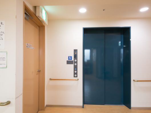 エレベーターホール