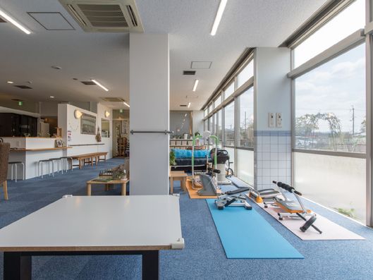 エクササイズ器具で健康的な生活を