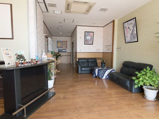 ソファのある受付