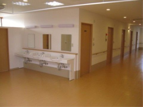 施設内は、全てのフロアがバリアフリー設計になっている。安全に配慮し、入居者様が快適に過ごせる構造になっている。