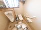 バリアフリー設計のトイレ空間