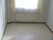 日差しが差し込む部屋