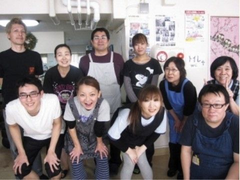 せらび新宿のケア。経験の豊富な熟練スタッフが沢山いますので、毎日を快適にお過ごしいただけます。