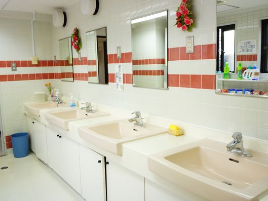 清潔感のある手洗い場