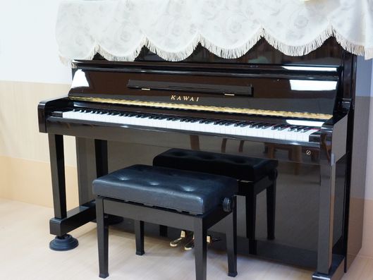 ダイニングピアノ