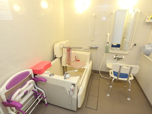 "介護対応機械"