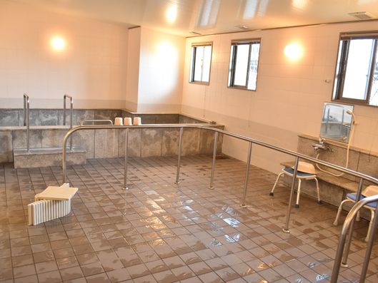 広々とした大浴場