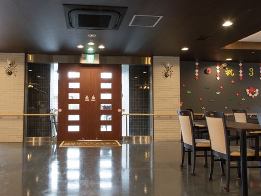 広々としたエントランス