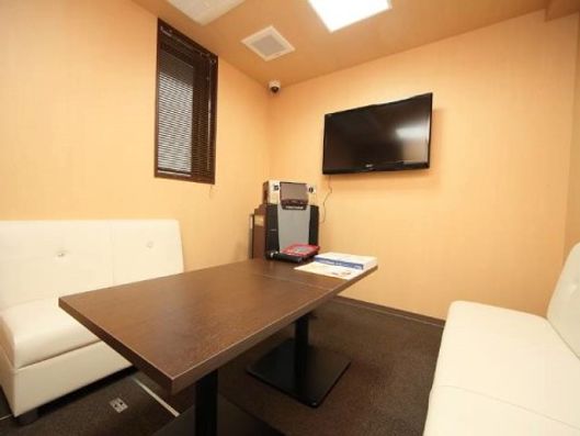 カラオケルーム