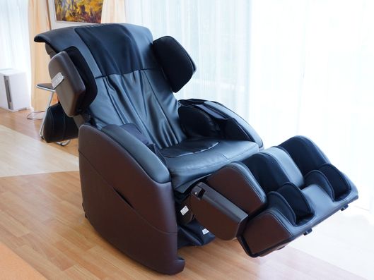 マッサージチェアー