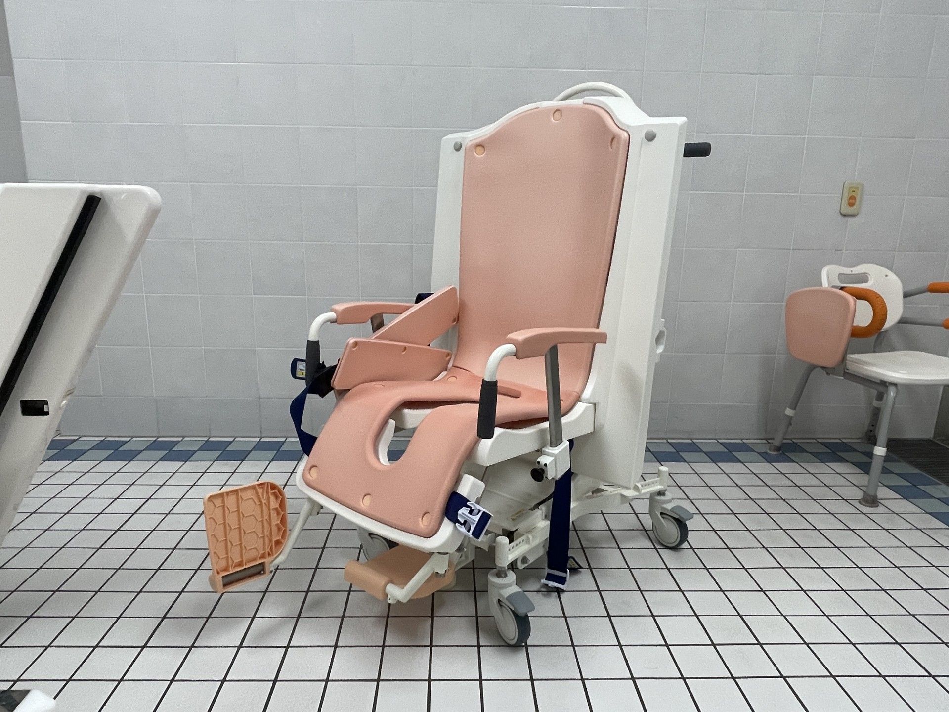 快適な入浴用チェア