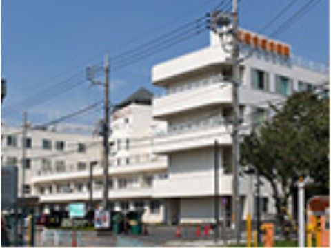 近場に総合病院がいくつかあるので、入居者様が掛かり付け医療機関を選択することができる。万一の際の対応もスピーディーに行える。