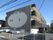 モダンなデザインの建物外観
