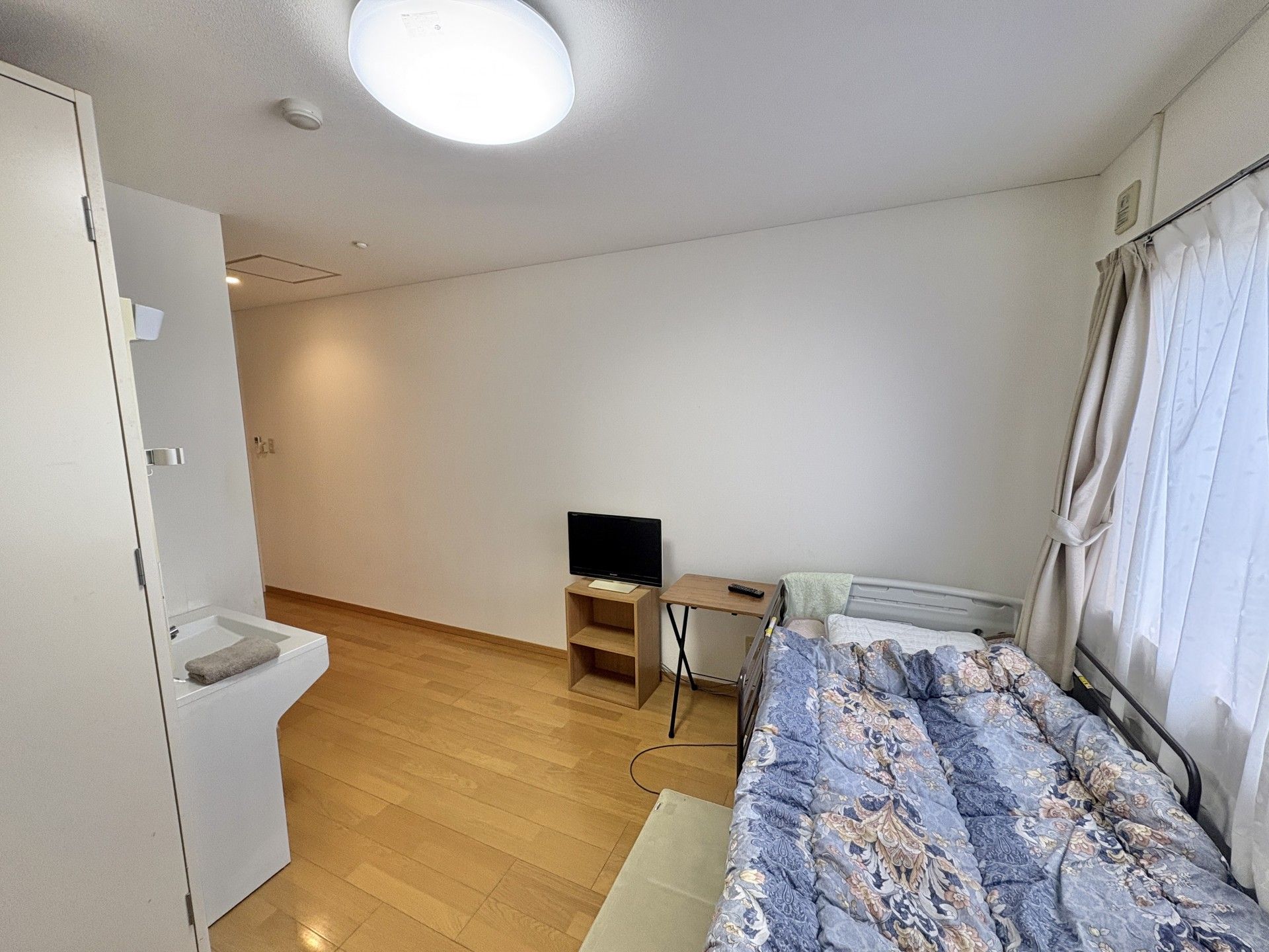 落ち着いた個室の様子