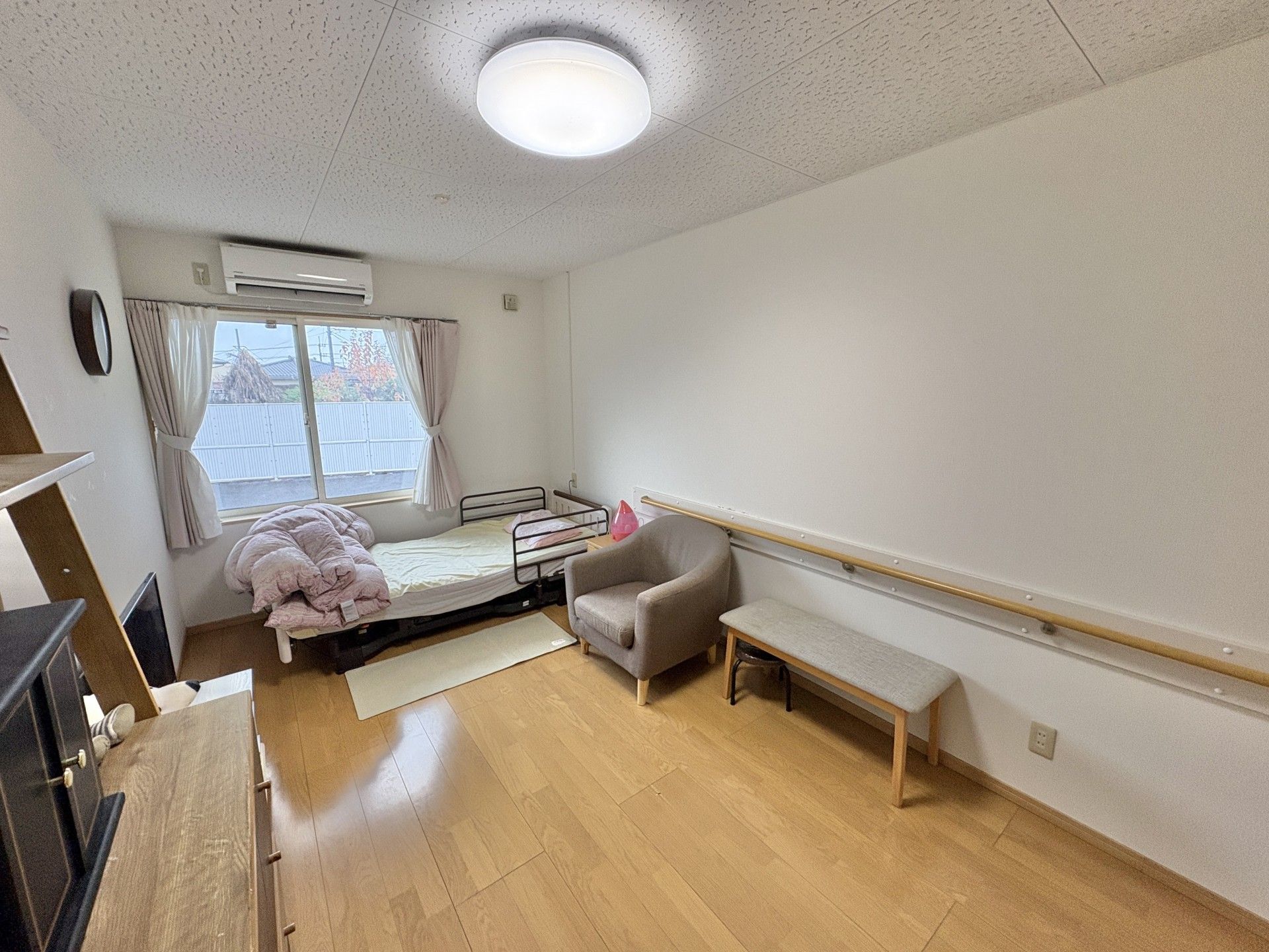 落ち着いた個室の様子