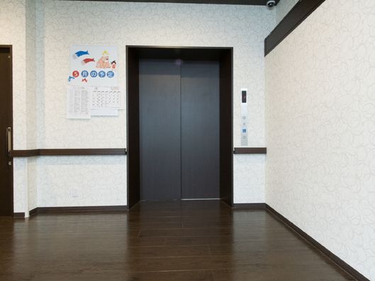 エレベーター外