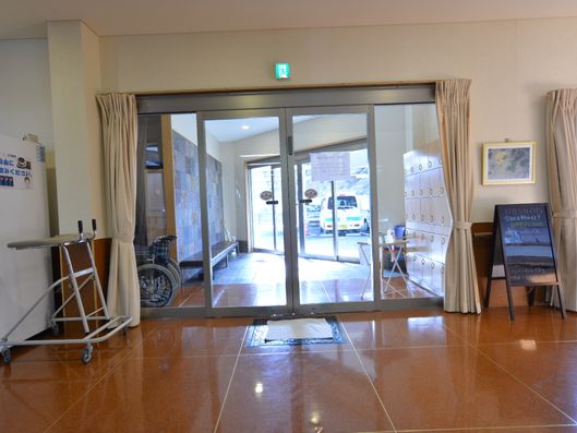 玄関エントランスホール