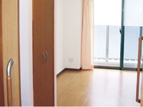 グループホーム 文の里の居室。居室は全て完全個室制となっておりますので、毎日をご自宅のようにお過ごしできます。