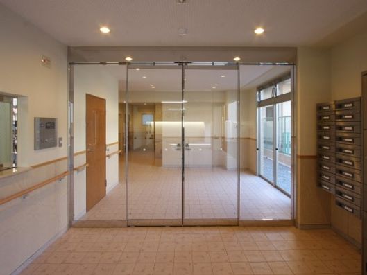 エントランスホール