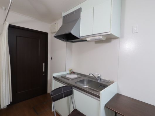 居室内キッチン