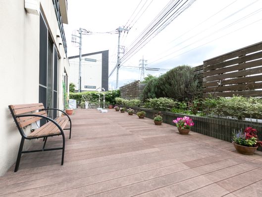 ウッドデッキ