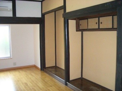 「清水水源の家」の居室。掛け軸などの装飾品も飾ると、更に和風になる。