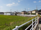 静かな住宅街にある施設外観