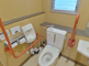 高齢者向けトイレ設備が整った部屋