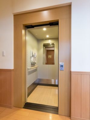 エレベータ―