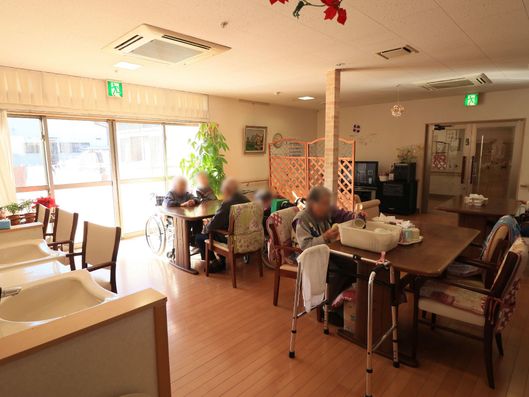 リビングダイニング