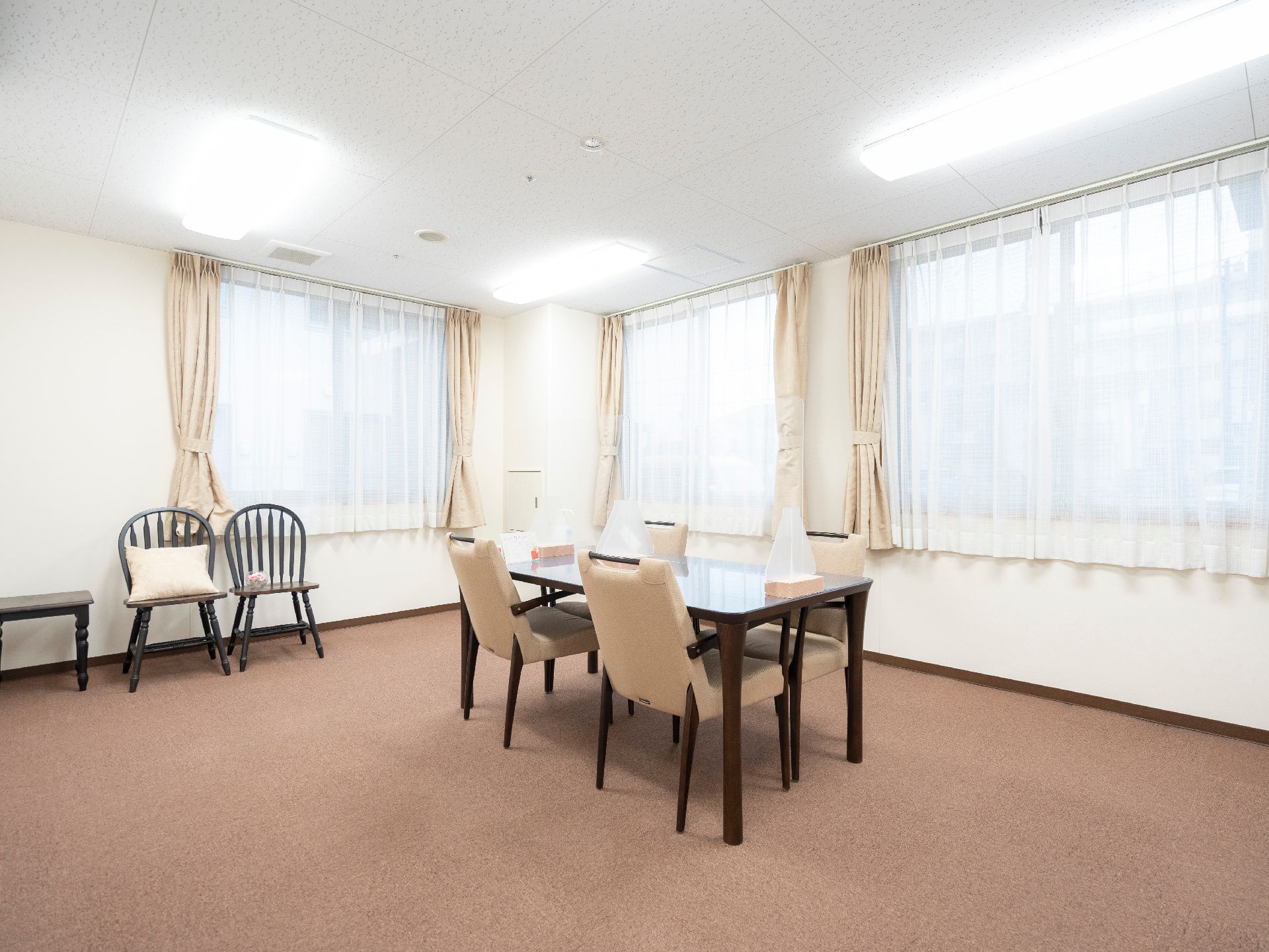 入居者にとっての憩いの場として提供されている共有スペース