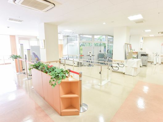 リハビリルーム全景